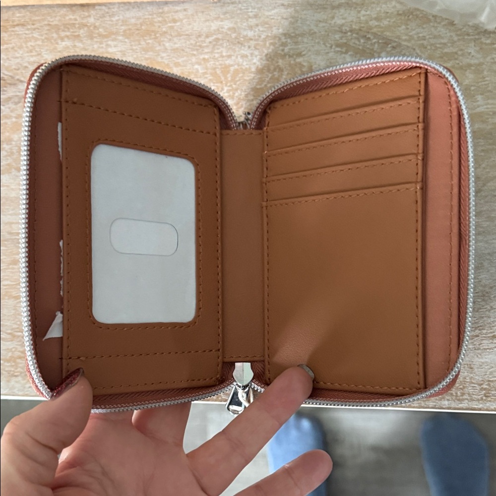 Loungefly Disney Dogs Zip Wallet - Picture 3 of 3